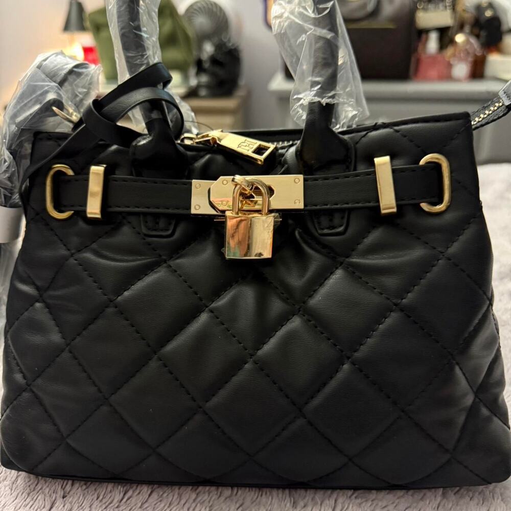 Badgley mischka small quilted two way - Picture 2 of 8